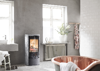 Contura 820T con porta in vetro