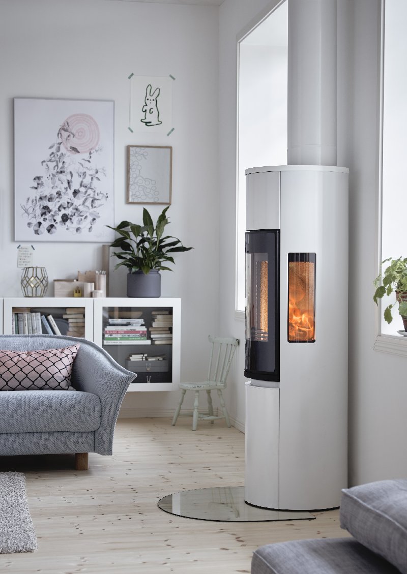 Contura 596 wit - Glazen deur, gietijzeren rooster