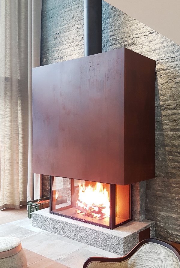 Cheminée Staffieri sur mesure - Carron-Lugon
