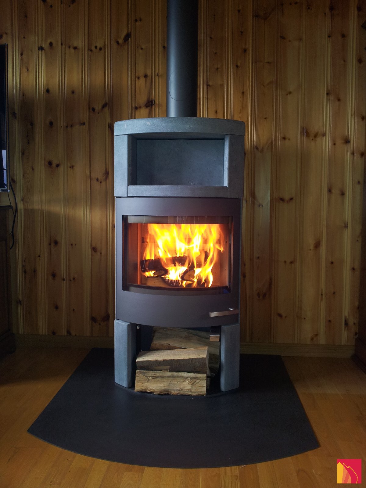 Skantherm Ator+ houtkachel - Carron-Lugon