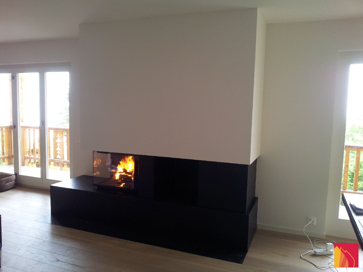 Open haard met zijruit - Carron-Lugon