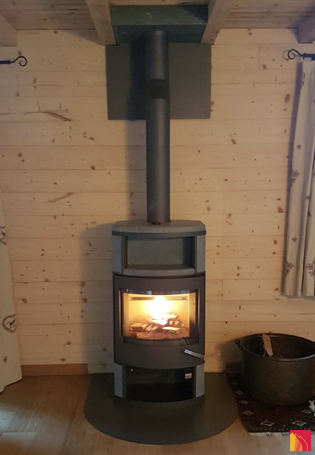 Skantherm Ator houtkachel - Carron-Lugon