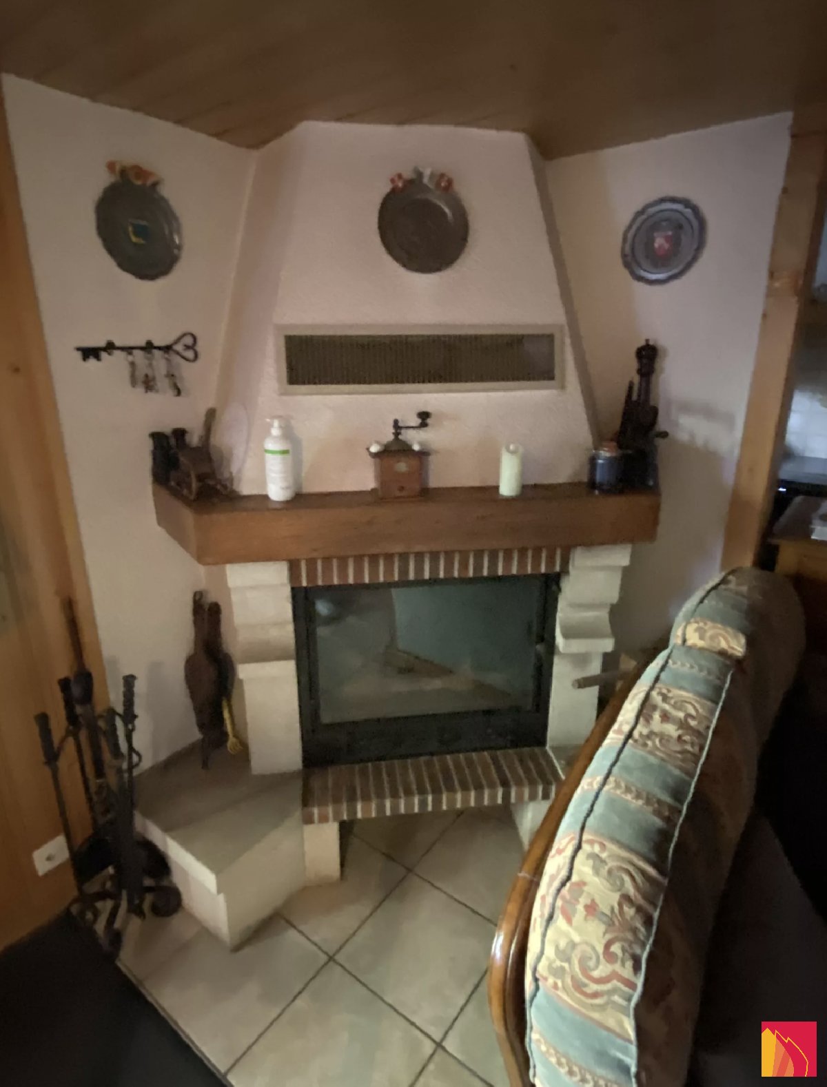 Amélioration de la cheminée par un poêle à pellet - Carron-Lugon